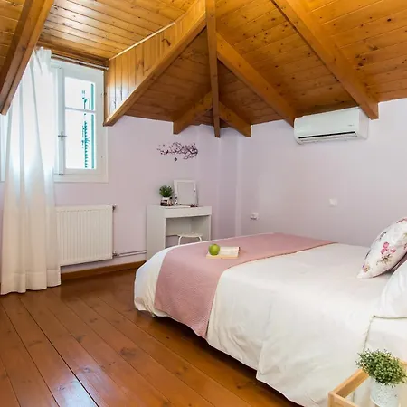 La Bella Vista Villa *